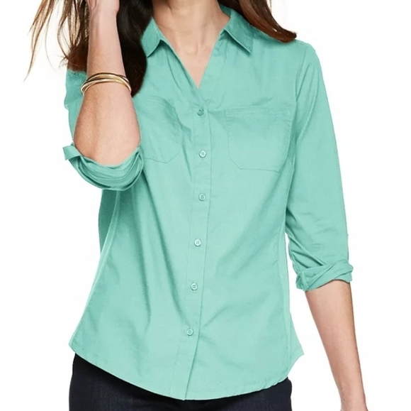 Women's Aqua Button-Up Shirt - Picture 1 of 8